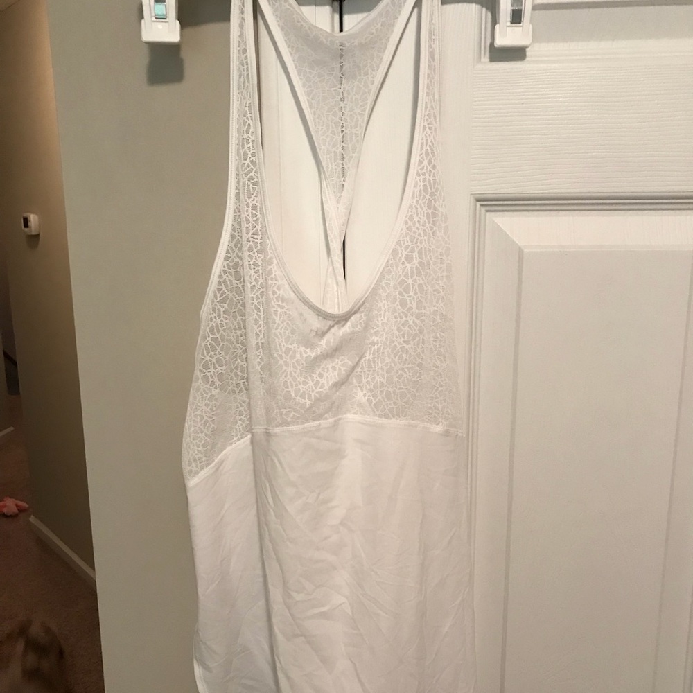 Lululemon twist around tank